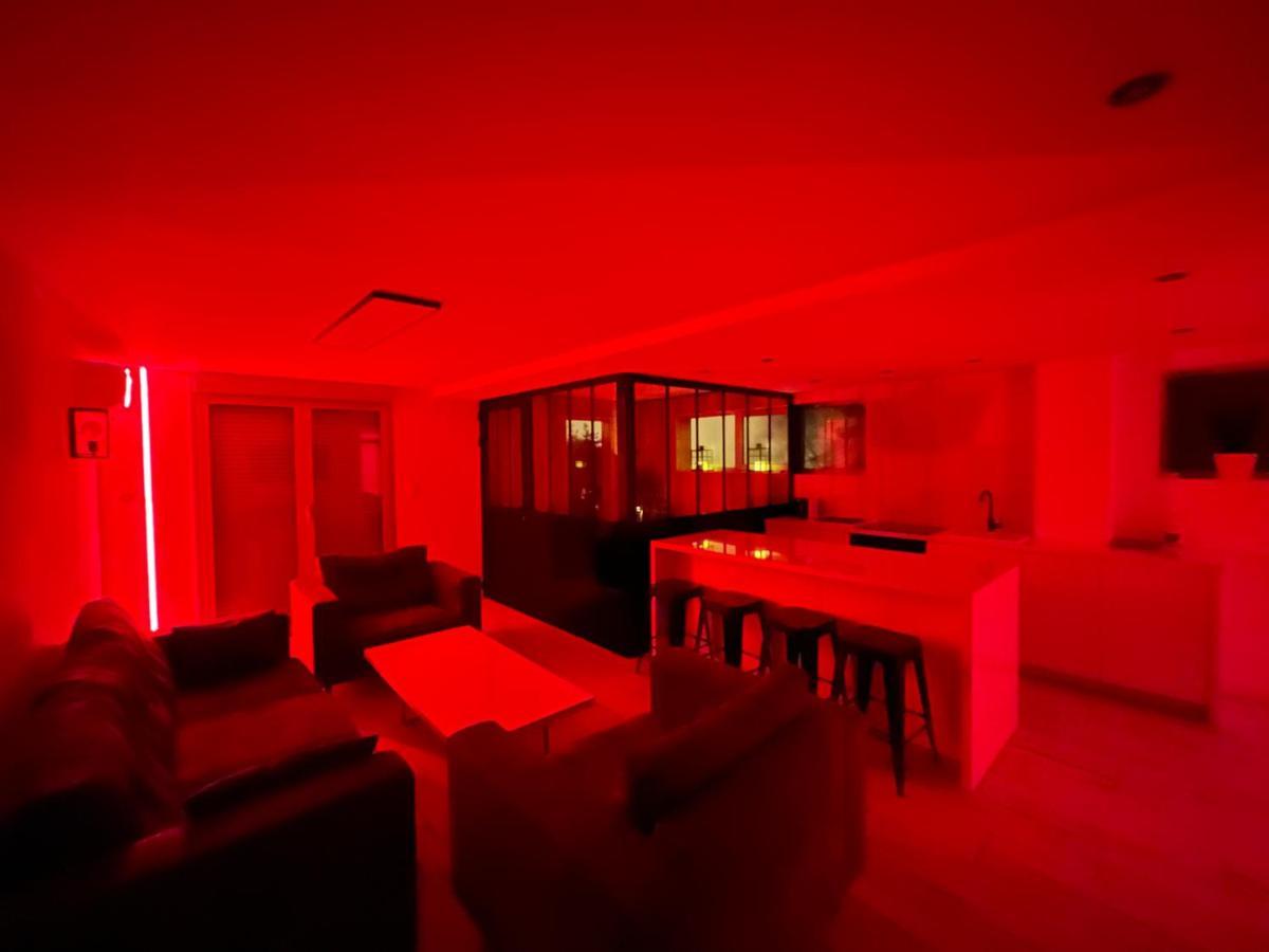 Апартаменты Loft Red Lights Сен-Сиприен Экстерьер фото